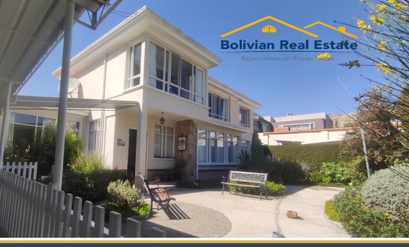 Casa en Venta en la mejor ubicación de Calacoto