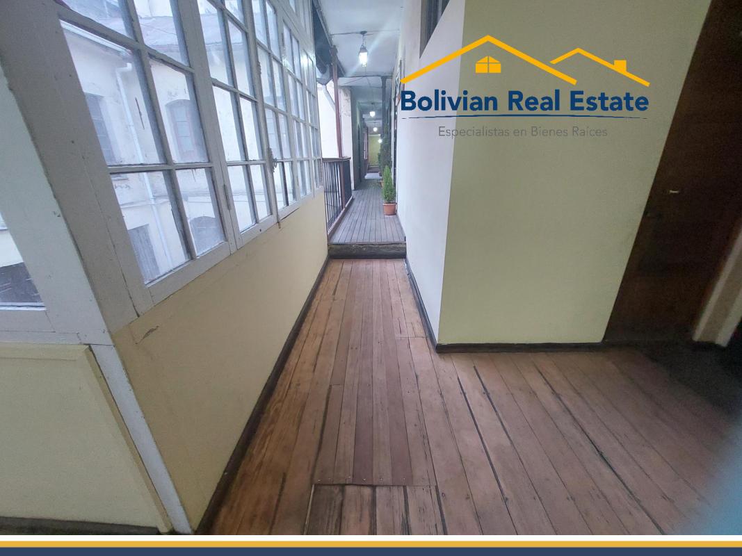 CASA EN VENTA EN EL CENTRO HISTÓRICO DE LA PAZ