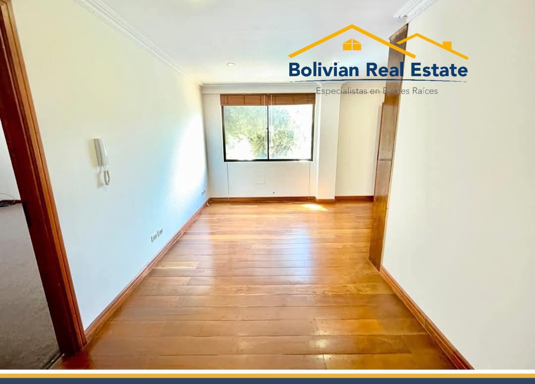 EN VENTA AMPLIO Y BONITO DEPARTAMENTO EN CALACOTO