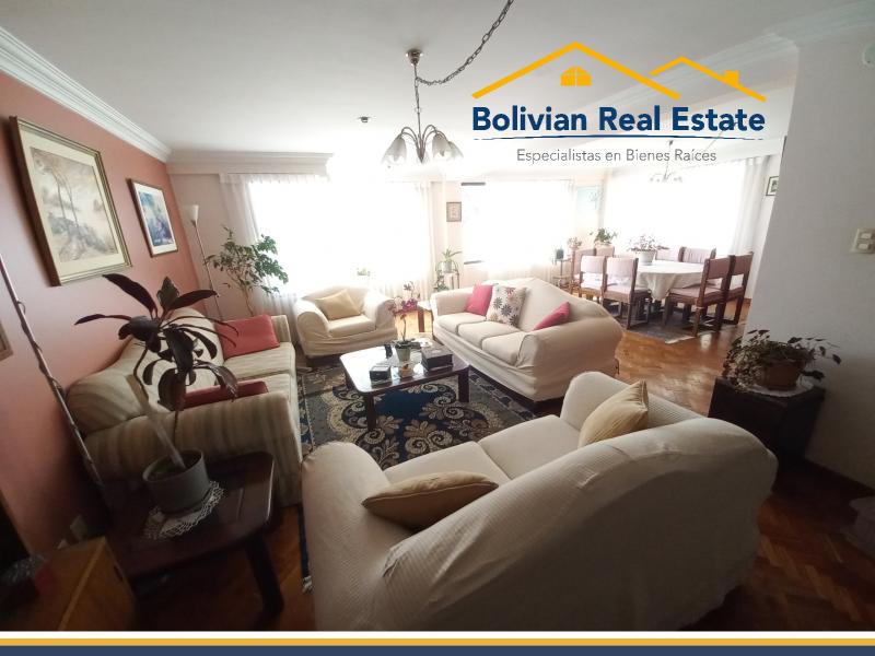 EN VENTA – SOLEADO Y AMPLIO DEPARTAMENTO EN COTA COTA