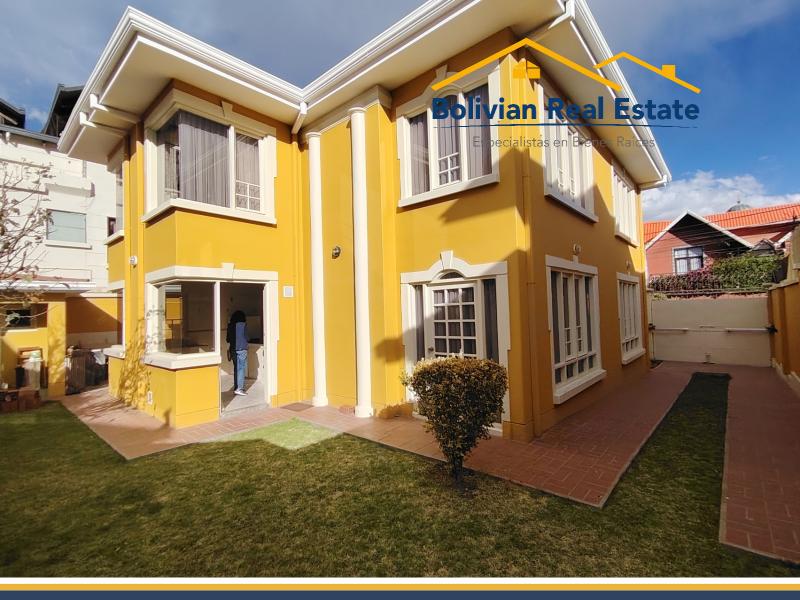 BONITA CASA EN VENTA EN IRPAVI – ALTURA CALLE 4